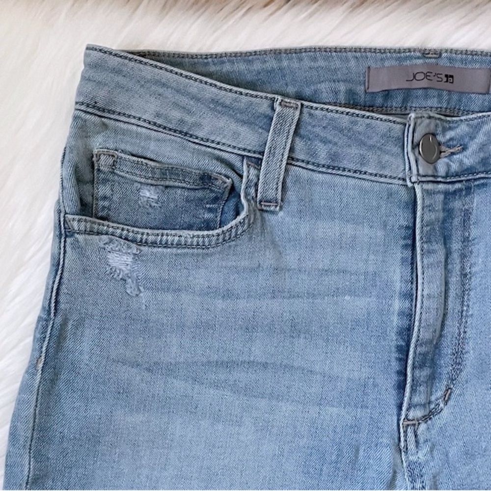 Joe’s Jeans Women’s High Rise Cropped Bootcut Jeans - Picture 3 of 11